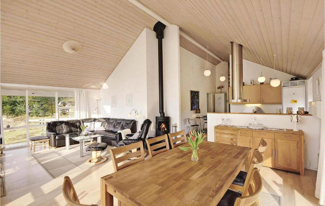 7 Bedroom Stunning Home In Herning Kølkær Exterior foto